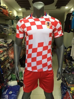 ĐT Croatia đỏ trắng Euro 2016